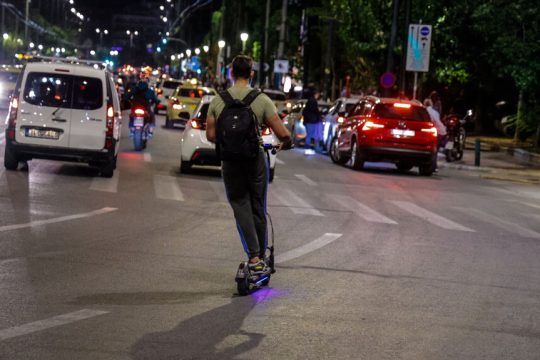 Σφίγγει ο κλοιός για τα πατίνια